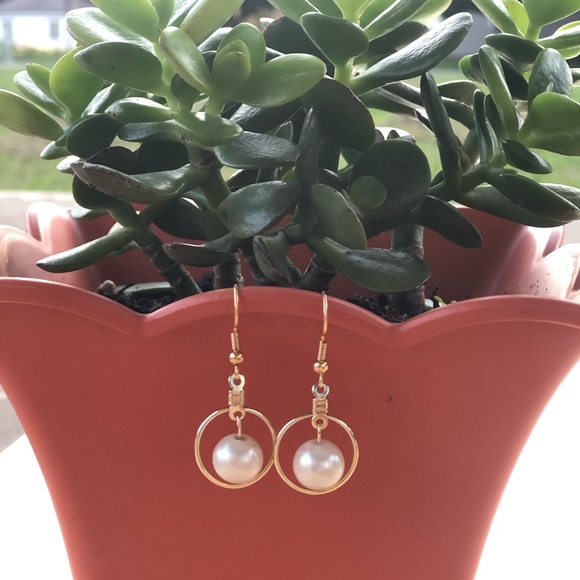 Pearl Earrings - Picture 3 of 3